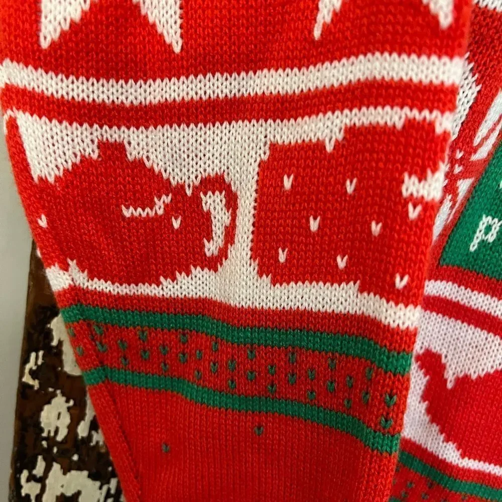 NWOT The Office Dunder Mifflin Ugly Christmas sweater. Men’s size M. Party.